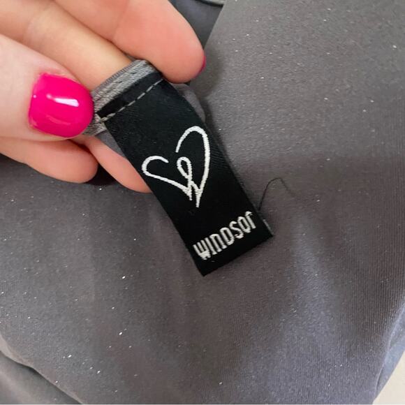 WINDSOR • Gray Shimmer Deep V-Neck Bodycon Mini Dress - Picture 6 of 9